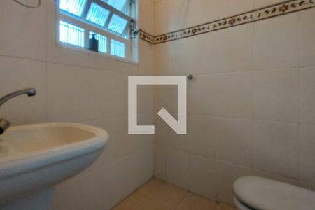 Casa para alugar com 112m², 2 quartos e 3 vagas Casa para alugar com 112m², 2 quartos e 3 vagasBanheiro da Suíte