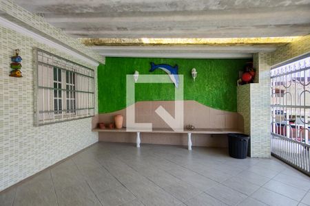 Casa para alugar com 112m², 2 quartos e 3 vagas Casa para alugar com 112m², 2 quartos e 3 vagasGaragem
