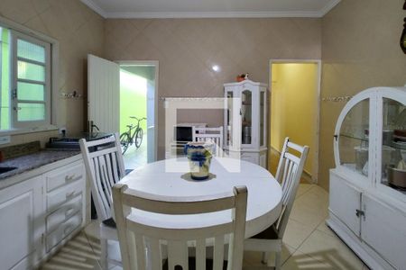 Casa para alugar com 112m², 2 quartos e 3 vagas Casa para alugar com 112m², 2 quartos e 3 vagasCozinha