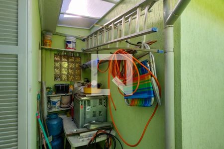 Casa para alugar com 112m², 2 quartos e 3 vagas Casa para alugar com 112m², 2 quartos e 3 vagasCorredor lateral