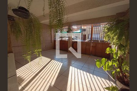 Casa à venda com 198m², 4 quartos e 2 vagasGaragem