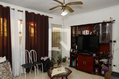 Sala de casa à venda com 4 quartos, 198m² em Jardim Modelo, São Paulo