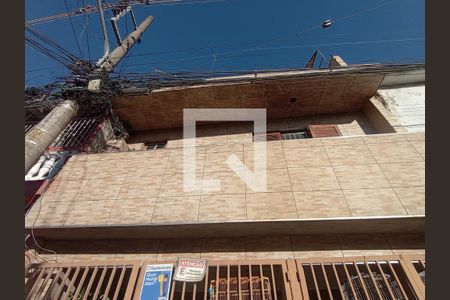 Casa à venda com 198m², 4 quartos e 2 vagasFachada