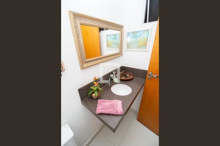 Casa à venda com 510m², 4 quartos e 7 vagasLavabo 2