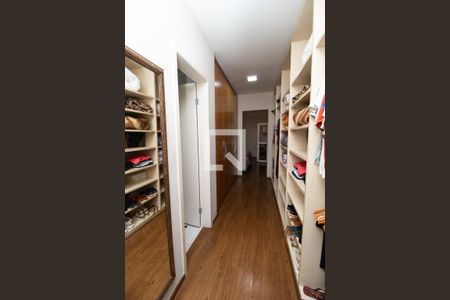 Casa à venda com 510m², 4 quartos e 7 vagasQuarto 4