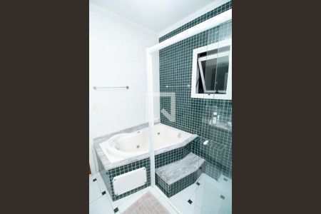 Casa à venda com 510m², 4 quartos e 7 vagasQuarto 4 - Banheiro