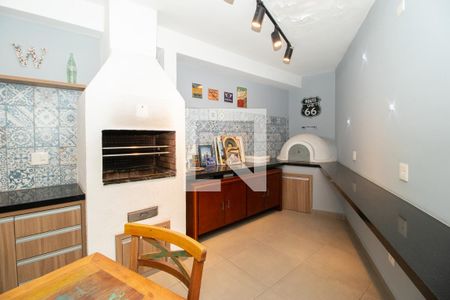 Casa à venda com 510m², 4 quartos e 7 vagasSala