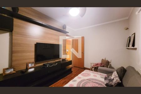 Sala de TV de casa de condomínio para alugar com 4 quartos, 230m² em Loteamento Caminhos de San Conrado (sousas), Campinas