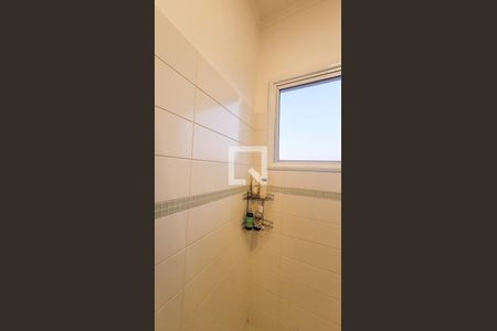 Casa de condomínio para alugar com 230m², 4 quartos e 3 vagasBanheiro suite master