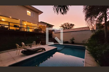 Casa de condomínio para alugar com 230m², 4 quartos e 3 vagasPiscina