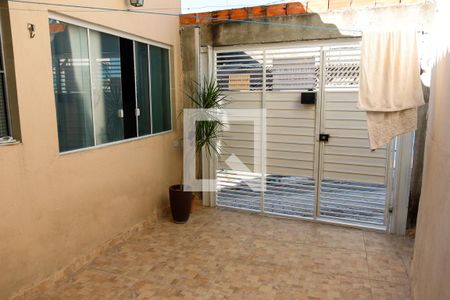 Casa à venda com 160m², 2 quartos e 1 vaga Casa à venda com 160m², 2 quartos e 1 vagaGaragem