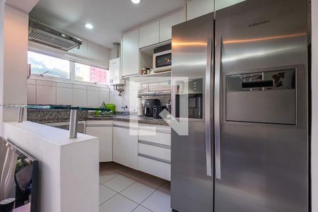 Sala/Cozinha de apartamento à venda com 1 quarto, 54m² em Cerqueira César, São Paulo