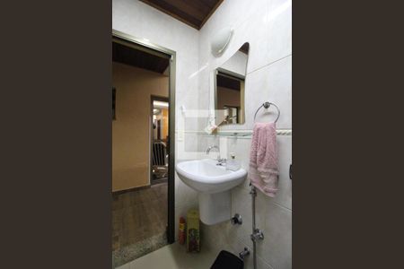 Casa à venda com 400m², 4 quartos e 4 vagasBanheiro de serviço