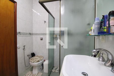 Casa à venda com 400m², 4 quartos e 4 vagasBanheiro da Suíte