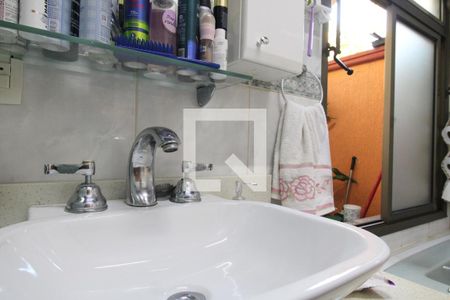 Casa à venda com 400m², 4 quartos e 4 vagasBanheiro da Suíte