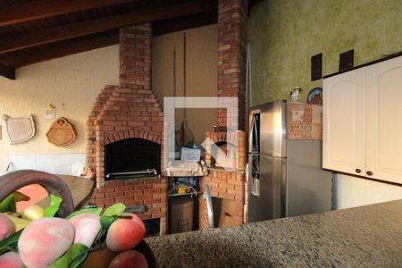 Casa à venda com 400m², 4 quartos e 4 vagasárea de lazer - piscina e churrasqueira