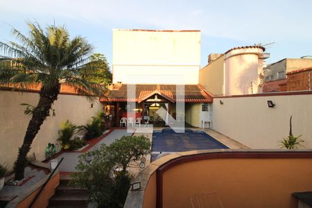 Casa à venda com 400m², 4 quartos e 4 vagasQuarto 3 - varanda