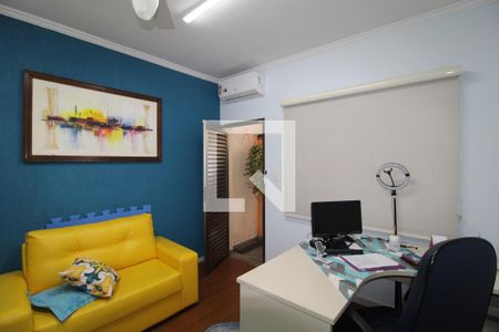 Casa à venda com 400m², 4 quartos e 4 vagasEscritório