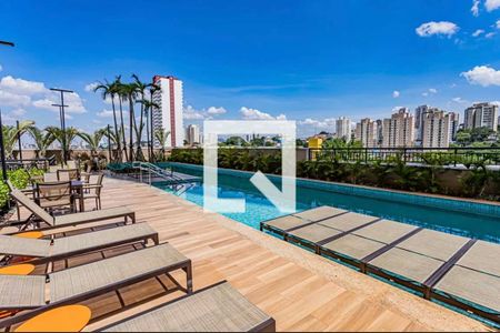 Apartamento à venda com 60m², 2 quartos e 2 vagasÁrea comum - Piscina