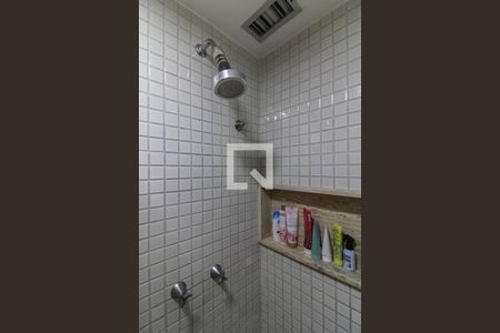 Apartamento à venda com 87m², 3 quartos e 1 vagaSuíte - Banheiro