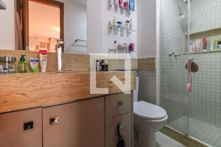 Apartamento à venda com 87m², 3 quartos e 1 vagaSuíte - Banheiro