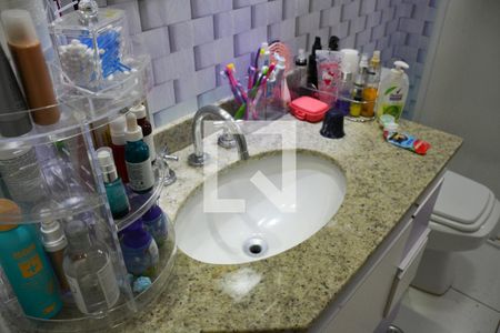 Apartamento à venda com 96m², 3 quartos e 2 vagasBanheiro