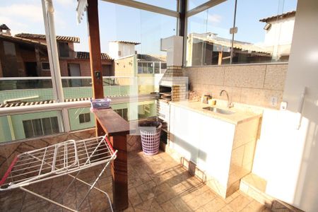 Casa de condomínio à venda com 68m², 2 quartos e 1 vagaChurrasqueira