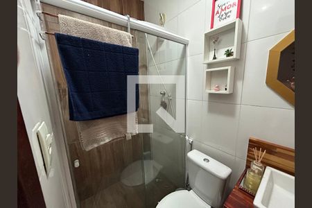Casa de condomínio à venda com 68m², 2 quartos e 1 vagaBanheiro