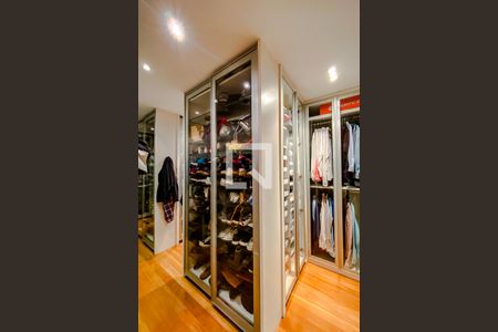 Apartamento à venda com 150m², 3 quartos e 5 vagasCloset Quarto 1 - Suíte Master