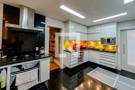 Apartamento à venda com 150m², 3 quartos e 5 vagasCozinha