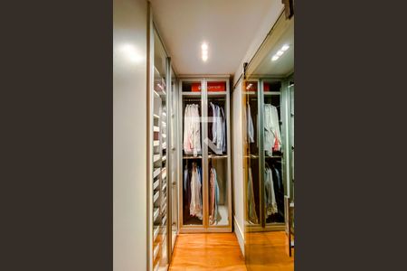 Apartamento à venda com 150m², 3 quartos e 5 vagasCloset Quarto 1 - Suíte Master