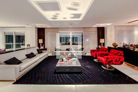 Apartamento à venda com 150m², 3 quartos e 5 vagasSala