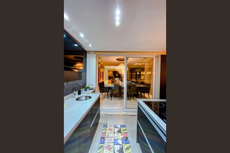 Apartamento à venda com 150m², 3 quartos e 5 vagasVaranda gourmet