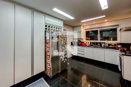 Apartamento à venda com 150m², 3 quartos e 5 vagasCozinha