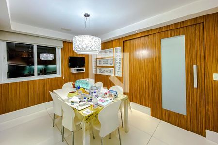 Apartamento à venda com 150m², 3 quartos e 5 vagasSala de Almoço