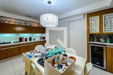 Apartamento à venda com 150m², 3 quartos e 5 vagasSala de Almoço