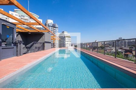 Studio à venda com 29m², 1 quarto e sem vagaPiscina