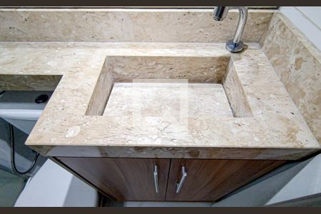 Apartamento para alugar com 57m², 3 quartos e 1 vagabanheiro