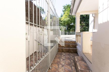 Casa à venda com 180m², 3 quartos e 1 vagaCorredor Externo