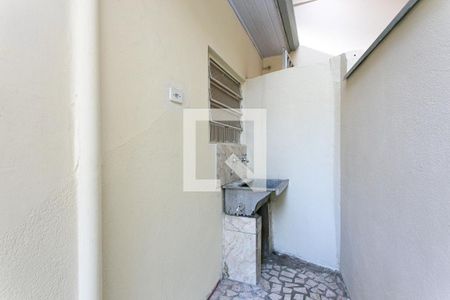 Casa à venda com 180m², 3 quartos e 1 vagaÁrea de Serviço