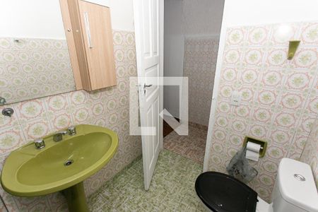 Casa à venda com 180m², 3 quartos e 1 vagaBanheiro