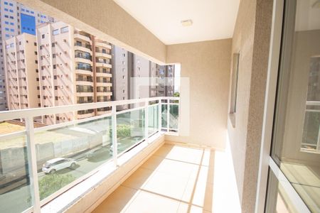 Sacada/Área privativa de apartamento para alugar com 2 quartos, 67m² em Jardim Botânico, Ribeirão Preto