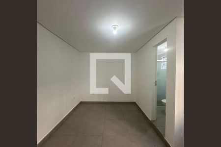 Suíte de casa para alugar com 1 quarto, 37m² em Jardim Esmeralda, São Paulo