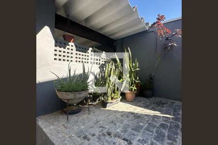 Casa para alugar com 37m², 1 quarto e 1 vagaÁrea comum