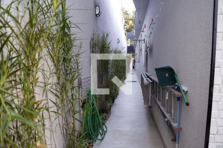 Casa de condomínio à venda com 350m², 3 quartos e 4 vagasCorredor Lateral