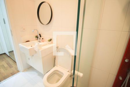 Casa à venda com 590m², 4 quartos e 4 vagas Casa à venda com 590m², 4 quartos e 4 vagasQuarto 4