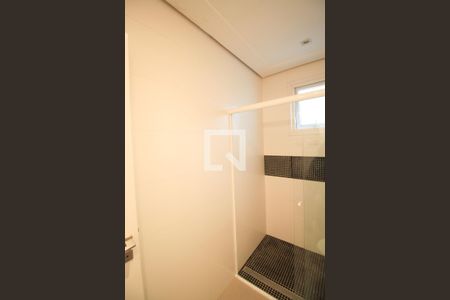 Casa à venda com 590m², 4 quartos e 4 vagas Casa à venda com 590m², 4 quartos e 4 vagasQuarto 2