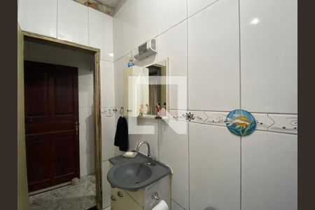 Casa à venda com 120m², 2 quartos e 2 vagasBanheiro de Serviço