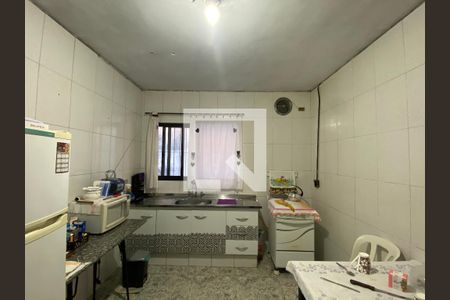 Casa à venda com 120m², 2 quartos e 2 vagasCozinha