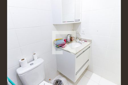 Apartamento para alugar com 55m², 2 quartos e 1 vaga Apartamento para alugar com 55m², 2 quartos e 1 vagaBanheiro